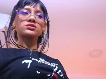Cherry_vixen_  live sex cam