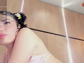 Chloe_cortez  live sex cam