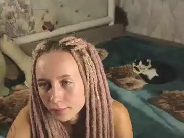 Cute_luucy  live sex cam