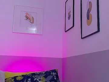 Daddys_little_princesss  live sex cam