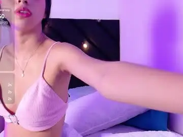 Daddys_little_princesss  live sex cam