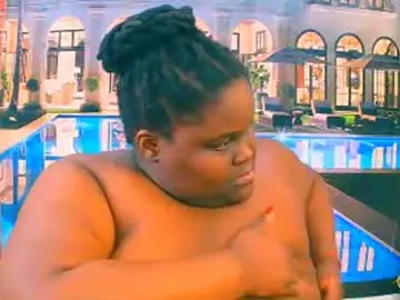 Ebonyhotbuns4u2luv  live sex cam