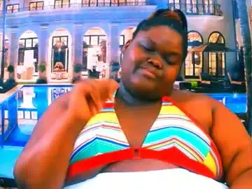 Ebonyhotbuns4u2luv  live sex cam