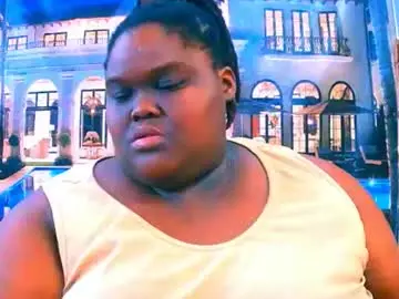 Ebonyhotbuns4u2luv  live sex cam