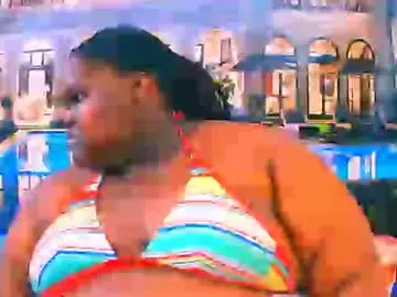 Ebonyhotbuns4u2luv  live sex cam