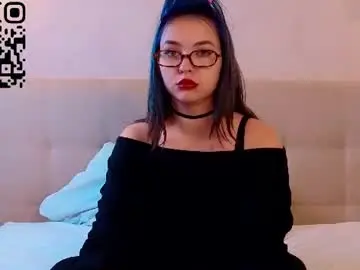 Hollyfletchers  live sex cam