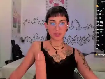 Kila_moonlight444  live sex cam