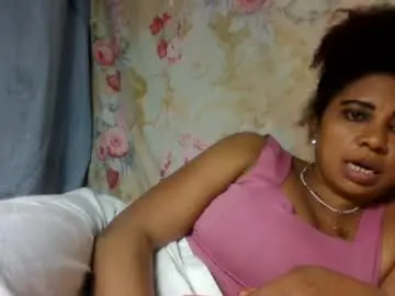 Leatianaa  live sex cam
