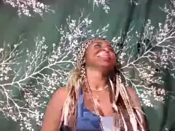 Leatianaa  live sex cam