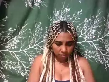 Leatianaa  live sex cam