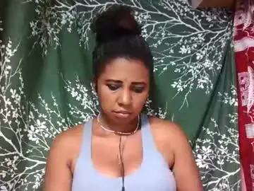Leatianaa  live sex cam