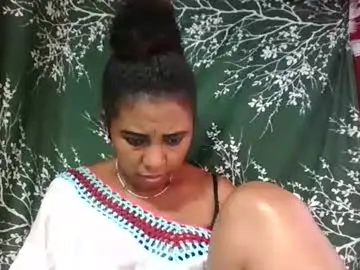 Leatianaa  live sex cam