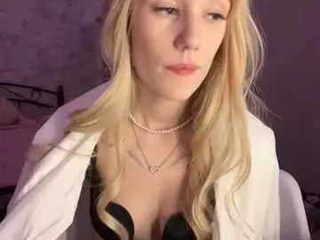 Leealaya  live sex cam