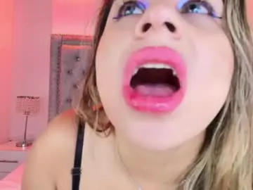 Lia_adamsss  live sex cam