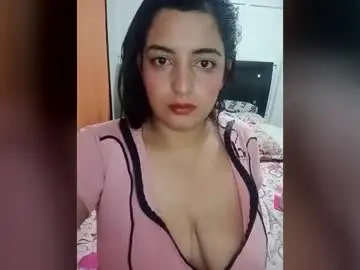 Marilyn_boobs1206  live sex cam