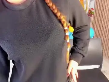 Mia_18v  live sex cam