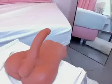 Mia_poppy  live sex cam