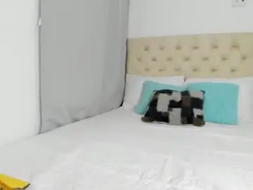 Sara_fernandezz  live sex cam