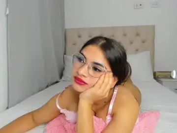 Sara_fernandezz  live sex cam