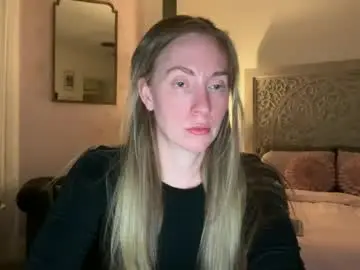 Sarahgiroux86  live sex cam