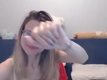 Shy_moony  live sex cam
