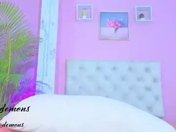 Spicydemons  live sex cam