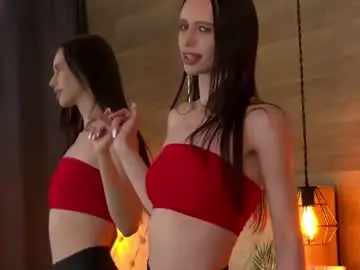 Taraharriss  live sex cam