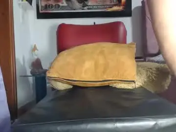 Camila_rosess  live sex cam