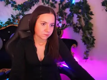Daisyyfire  live sex cam