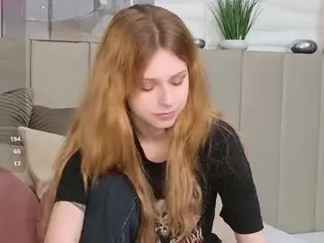 Dephnemoon  live sex cam