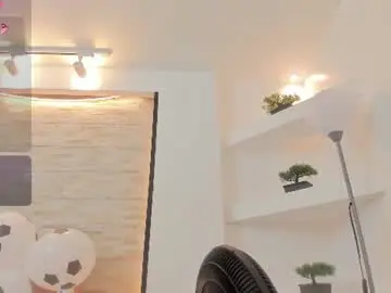 Ella_harper  live sex cam