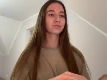 Emberfamn  live sex cam