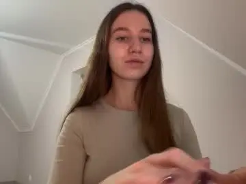 Emberfamn  live sex cam