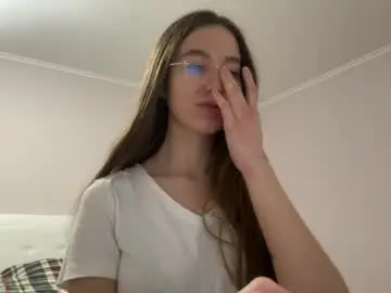 Emberfamn  live sex cam