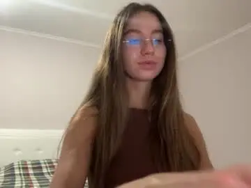 Emberfamn  live sex cam
