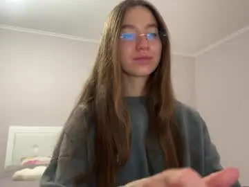 Emberfamn  live sex cam