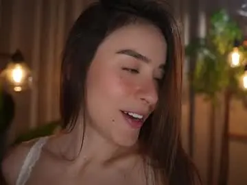 Emyii  live sex cam