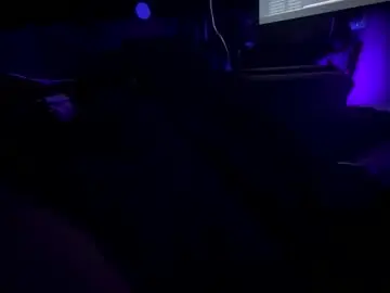 Honeybuhnny  live sex cam