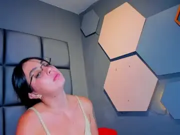 Jeanne_g  live sex cam