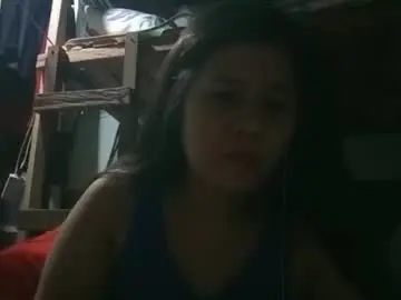 Kwek48783  live sex cam