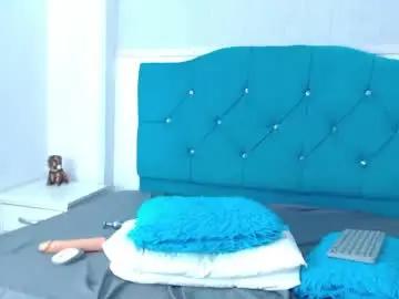 Leissybrooks  live sex cam