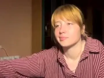Maisawin  live sex cam