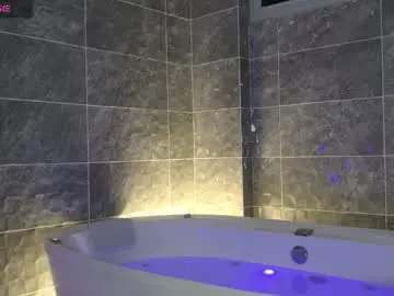 Makii__  live sex cam