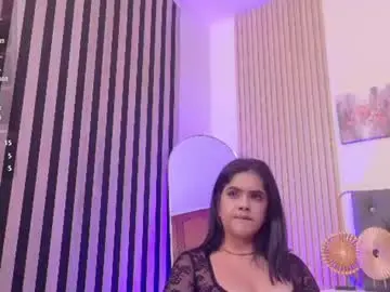 Martinaroberts7  live sex cam