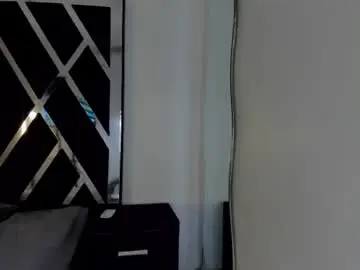 Mayaluxe52  live sex cam