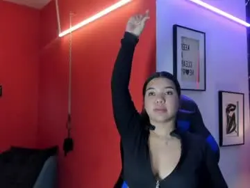 Naileth_  live sex cam