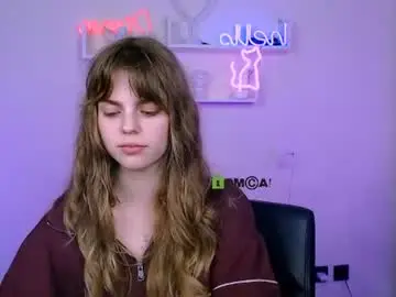 Naya_may  live sex cam