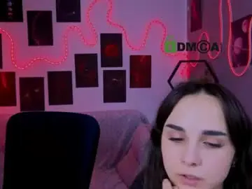 Naya_may  live sex cam