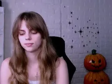 Naya_may  live sex cam