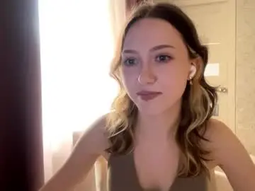 Phuongmountford  live sex cam